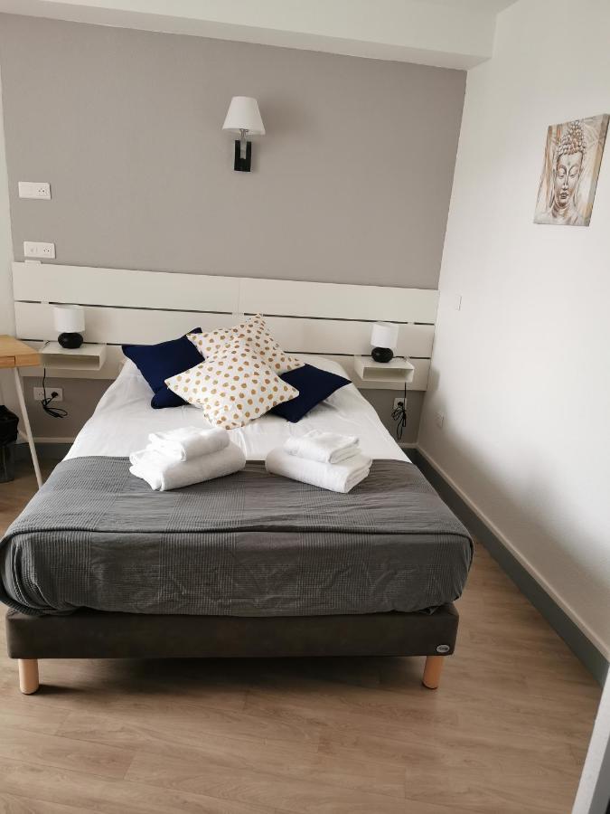 Le Relais Delys Hotel Saint-Remy-sur-Durolle Ngoại thất bức ảnh